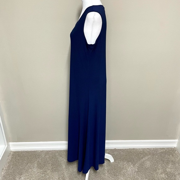 Navy Sleeveless Tank Dress - Picture 5 of 9
